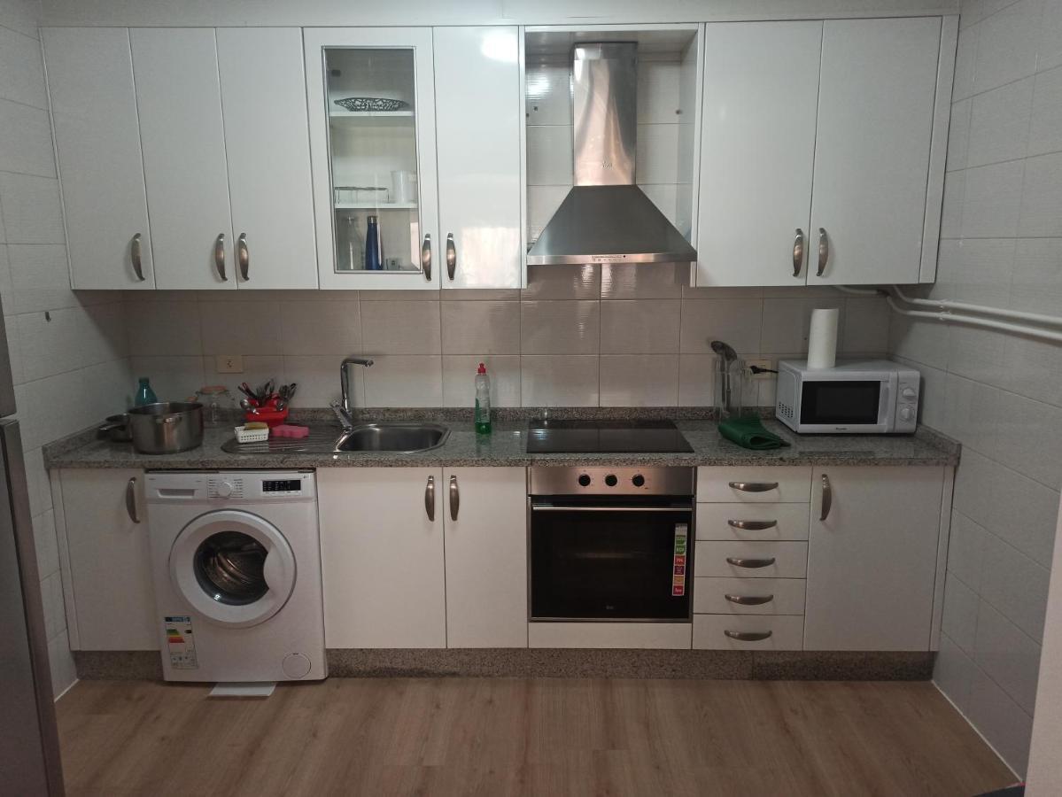 Apartamento En Segunda Linea De Playa Silgar Санхенхо Экстерьер фото
